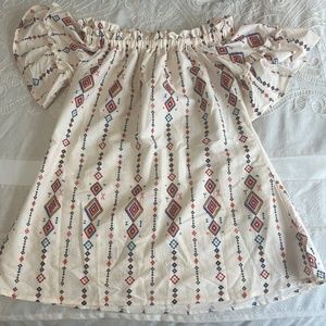 Off shoulder tribal boho print top